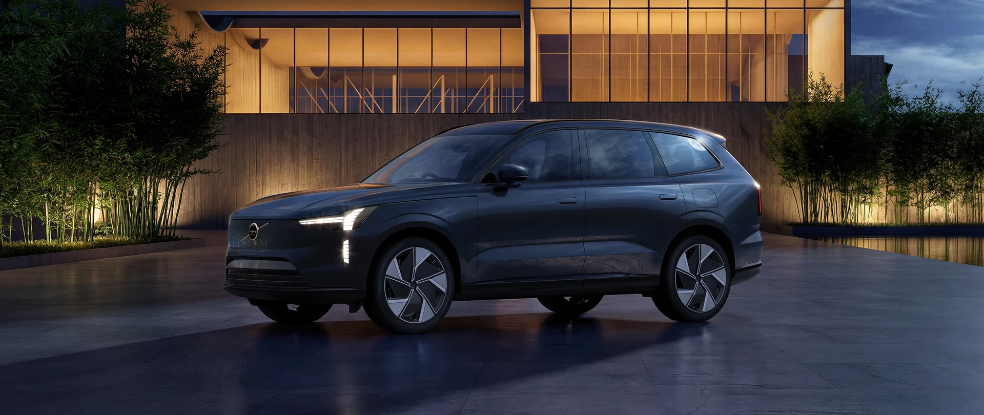 Final Key Visual automotive integration